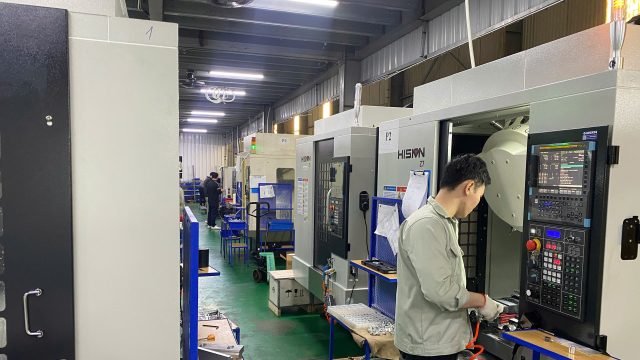 CNC Machining Factories